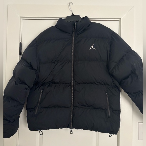 XL Men’s Jordan Essentials Poly Puffer Jacket - Picture 7 of 12